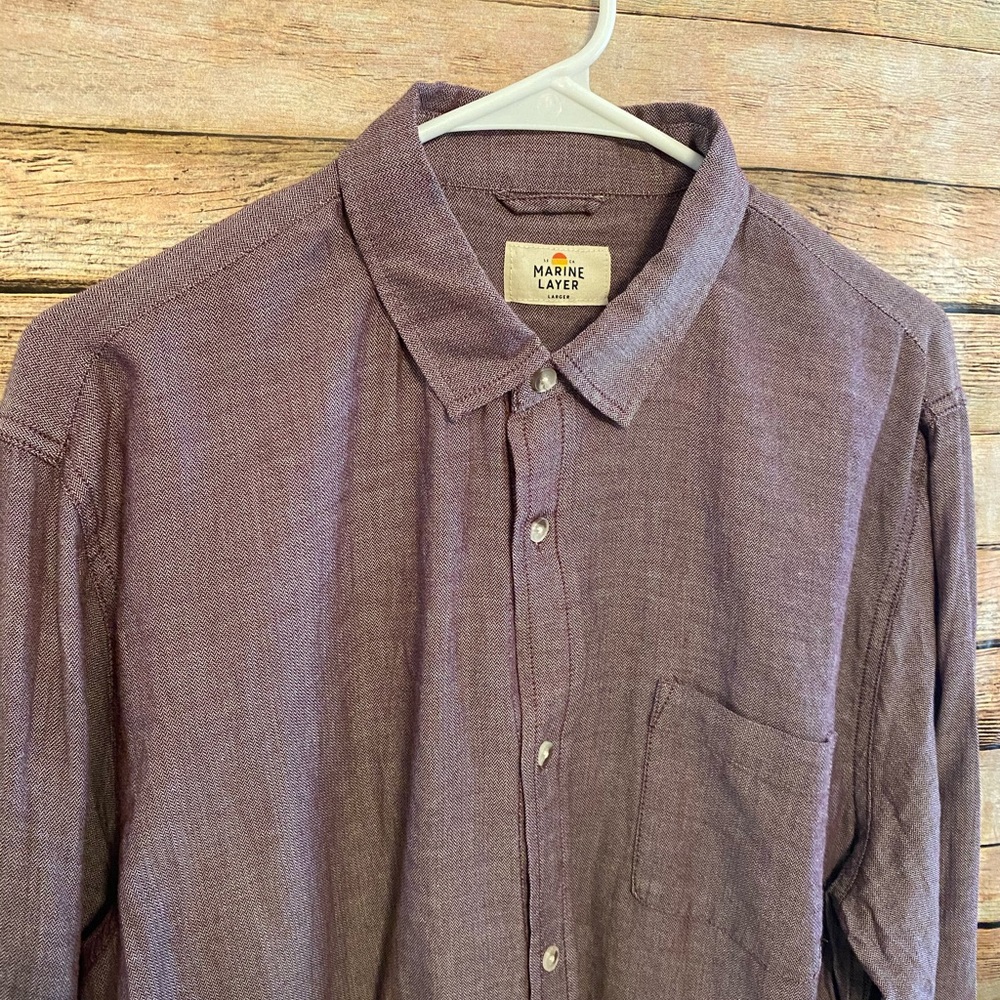 NWOT Marine Layer Lightweight Red Button Up Shirt Larger - Picture 2 of 6